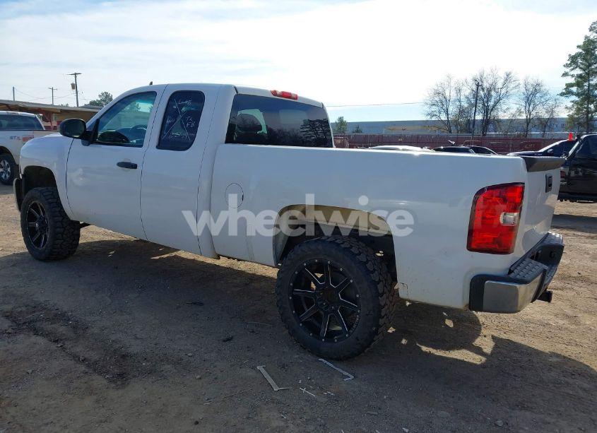 Photo 3 of 2009 Chevrolet Silverado 1500 LT (VIN 1GCEC29029Z278774)