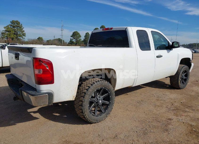 Photo 4 of 2009 Chevrolet Silverado 1500 LT (VIN 1GCEC29029Z278774)