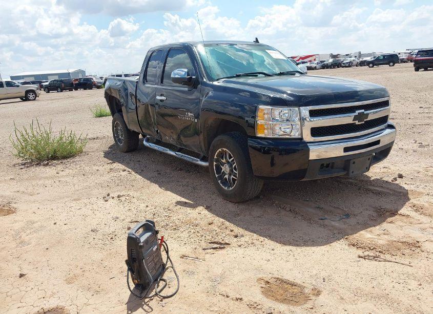 2009 Chevrolet Silverado 1500 LT (VIN 1GCEC29079Z266829) main photo