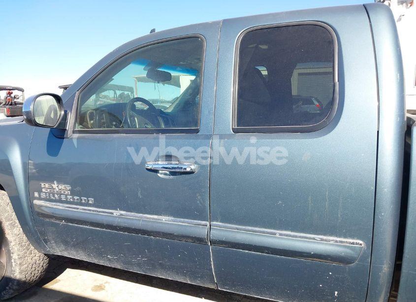 Photo 14 of 2009 Chevrolet Silverado 1500 LT (VIN 1GCEC29099Z264578)