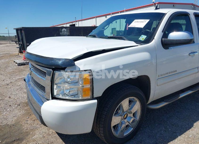 Photo 18 of 2009 Chevrolet Silverado 1500 LT (VIN 1GCEC290X9Z273788)