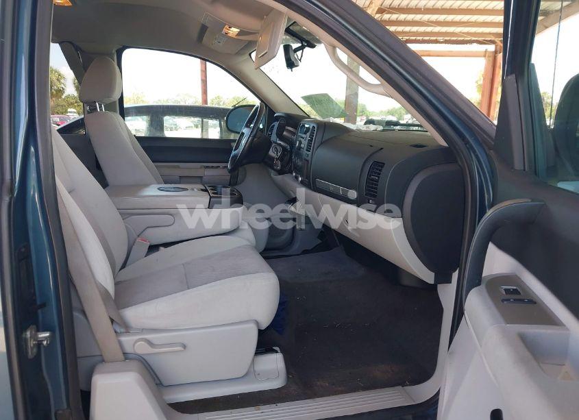 Photo 5 of 2009 Chevrolet Silverado 1500 LT (VIN 1GCEC29C69Z295250)