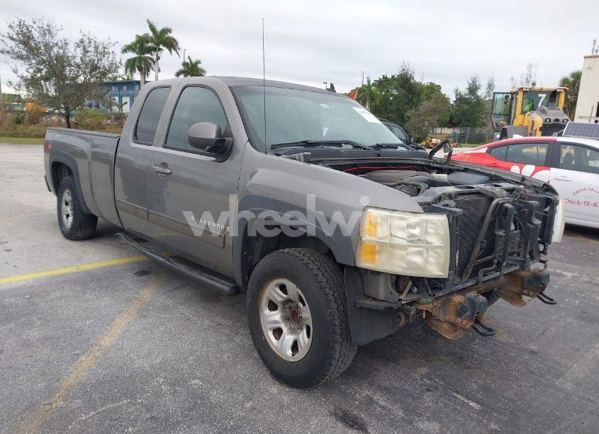2009 Chevrolet Silverado 1500 LTZ (VIN 1GCEC39079E100033) main photo