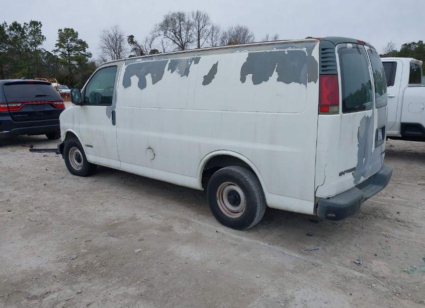 Photo 3 of 2001 Chevrolet Express (VIN 1GCEG15M111163898)
