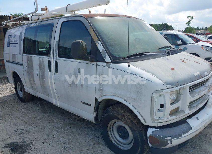 1998 Chevrolet Chevy VAN G1500 (VIN 1GCEG15M6W1009839) main photo