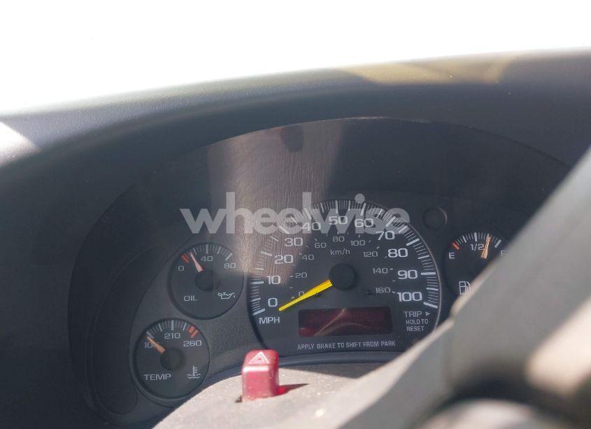 Photo 7 of 1998 Chevrolet Chevy VAN G1500 (VIN 1GCEG15M6W1009839)