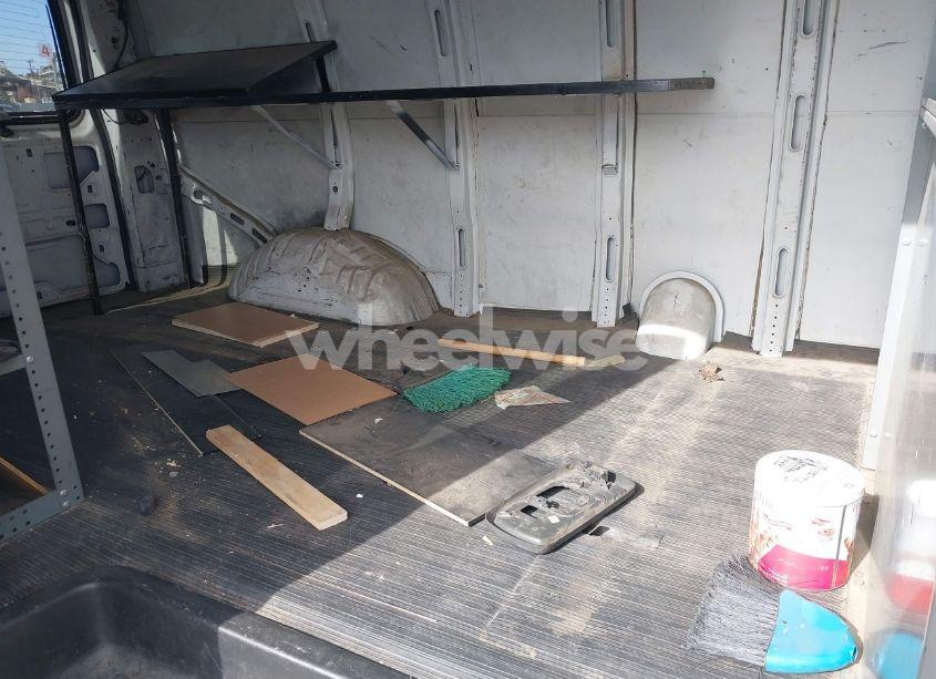 Photo 8 of 2002 Chevrolet Express (VIN 1GCEG15W121226906)