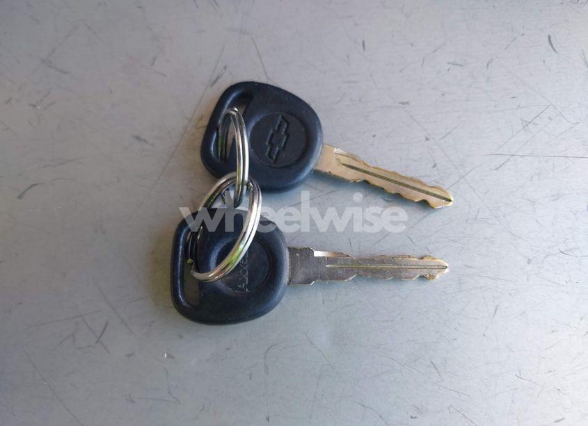 Photo 11 of 2002 Chevrolet Express (VIN 1GCEG15W221139001)