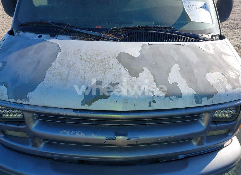 Photo 12 of 2002 Chevrolet Express (VIN 1GCEG15W321157717)