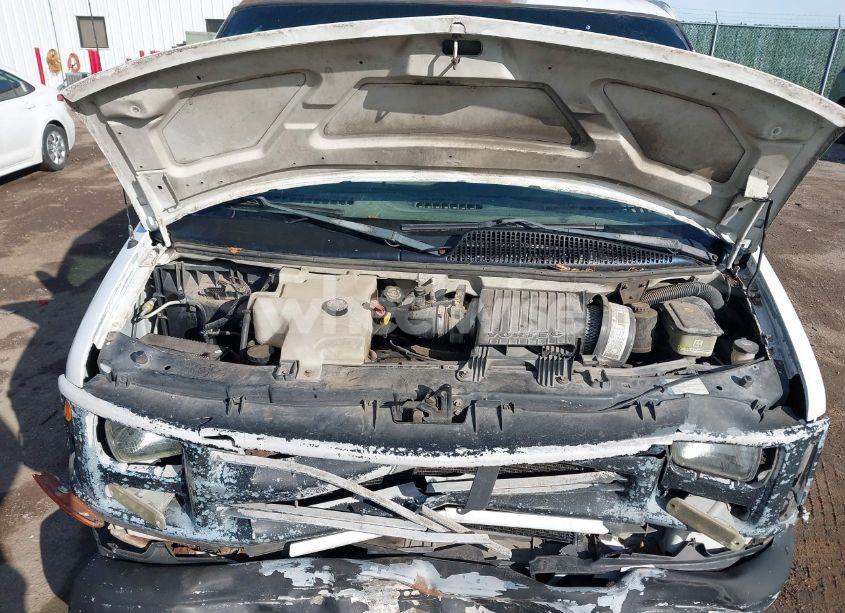 Photo 10 of 2002 Chevrolet Express (VIN 1GCEG15W621214878)