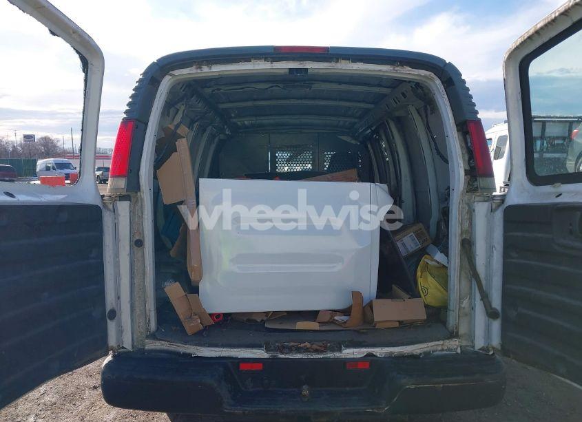 Photo 16 of 2002 Chevrolet Express (VIN 1GCEG15W621214878)