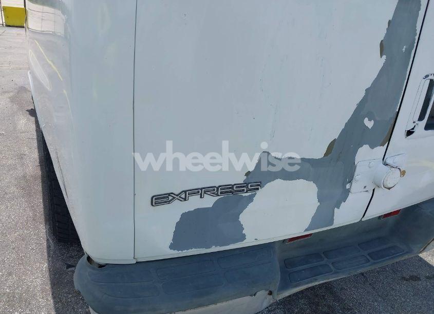 Photo 13 of 1999 Chevrolet Express (VIN 1GCEG15WXX1156166)