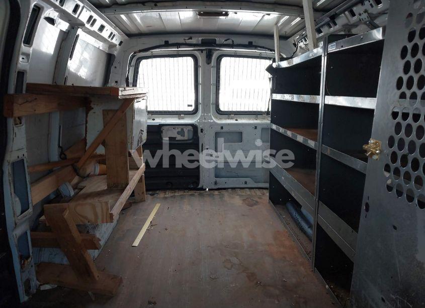 Photo 8 of 2005 Chevrolet Express (VIN 1GCEG15X251253481)