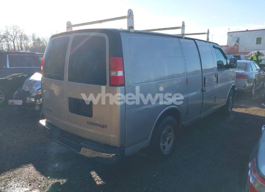 Photo 4 of 2006 Chevrolet Express WORK VAN (VIN 1GCEG15X261239839)
