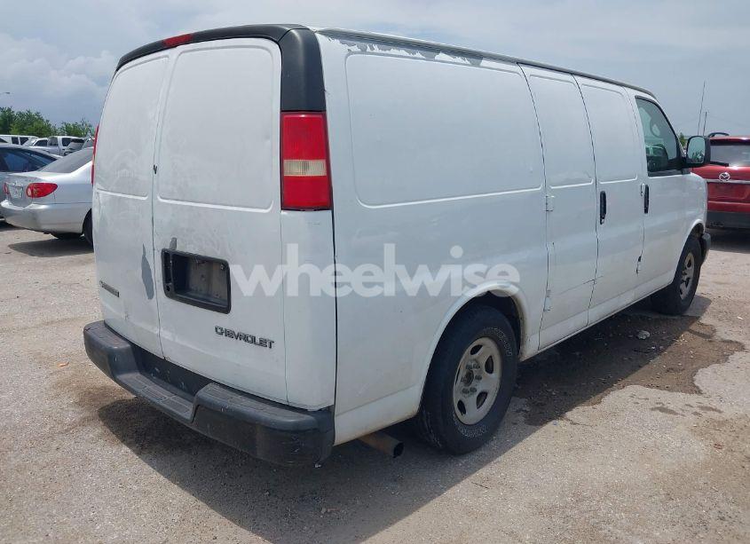 Photo 4 of 2006 Chevrolet Express WORK VAN (VIN 1GCEG15XX61151265)