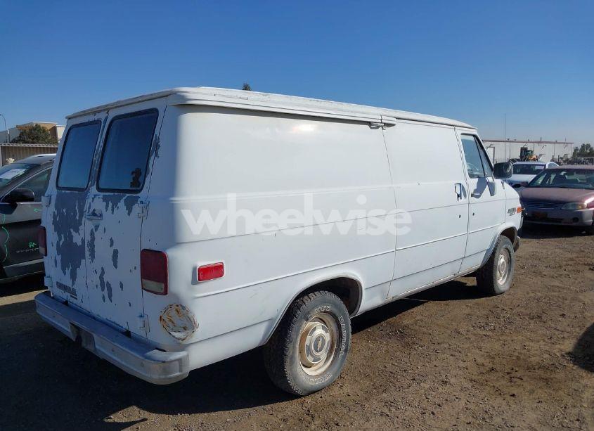 Photo 6 of 1989 Chevrolet G20 (VIN 1GCEG25H8K7165980)