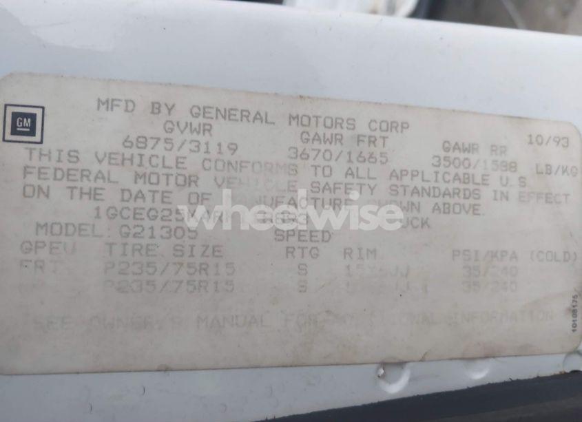 Photo 9 of 1994 Chevrolet G20 (VIN 1GCEG25K4RF118893)