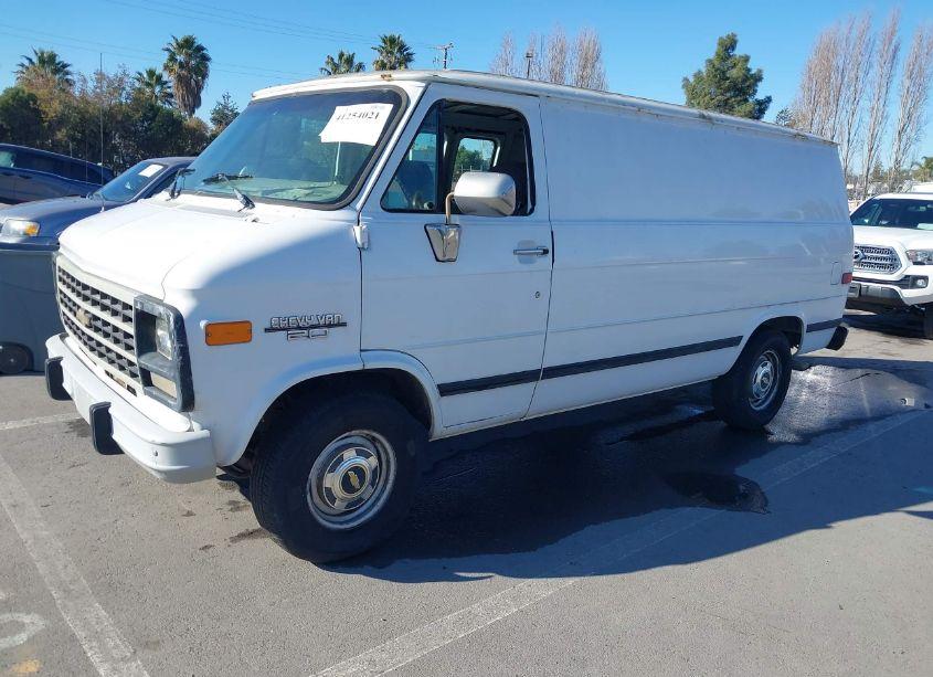 Photo 2 of 1995 Chevrolet G20 (VIN 1GCEG25K8SF219117)