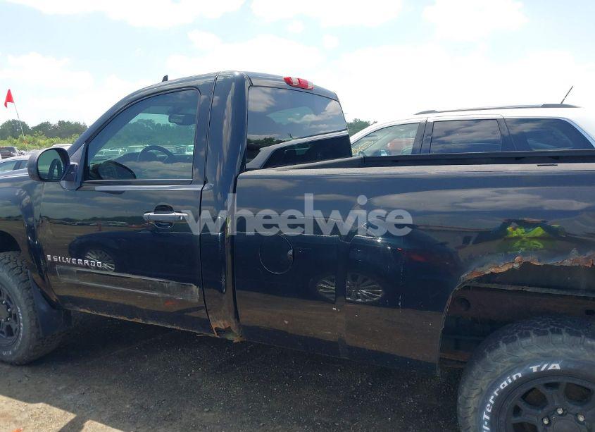 Photo 14 of 2008 Chevrolet Silverado 1500 LT1 (VIN 1GCEK14028Z210624)