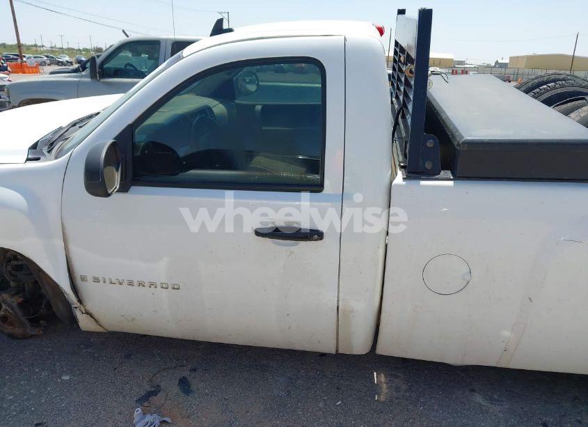 Photo 14 of 2007 Chevrolet Silverado 1500 WORK TRUCK (VIN 1GCEK14C47Z626649)