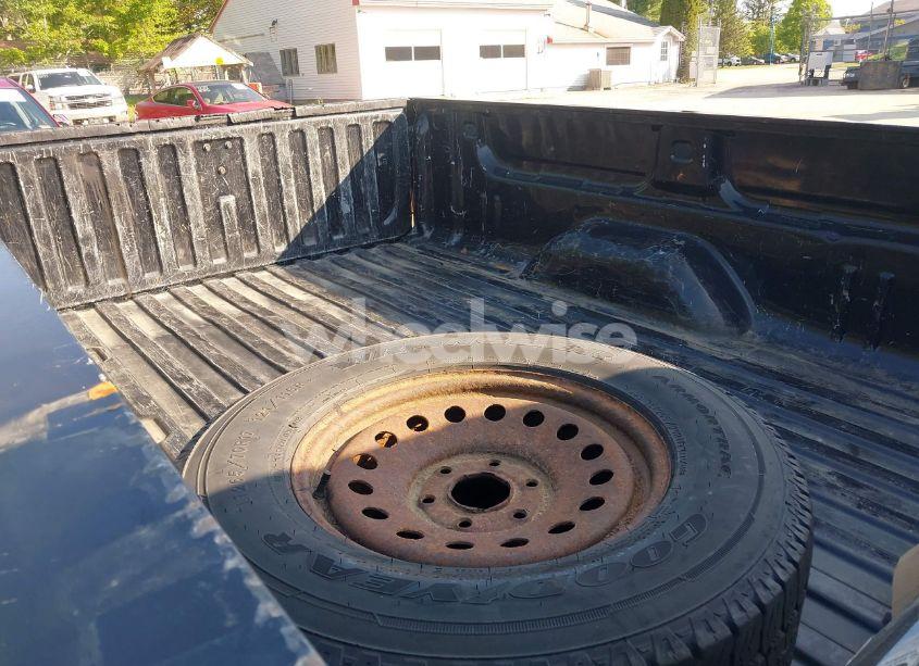 Photo 8 of 2008 Chevrolet Silverado K1500 (VIN 1GCEK14C58Z219828)