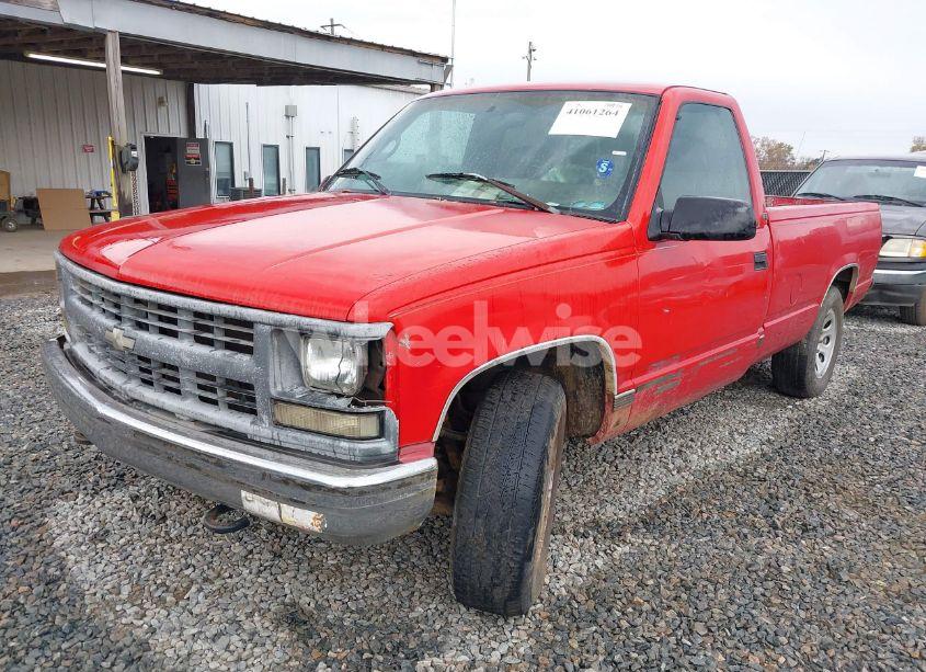 Photo 2 of 1995 Chevrolet Gmt-400 K1500 (VIN 1GCEK14H2SZ122802)