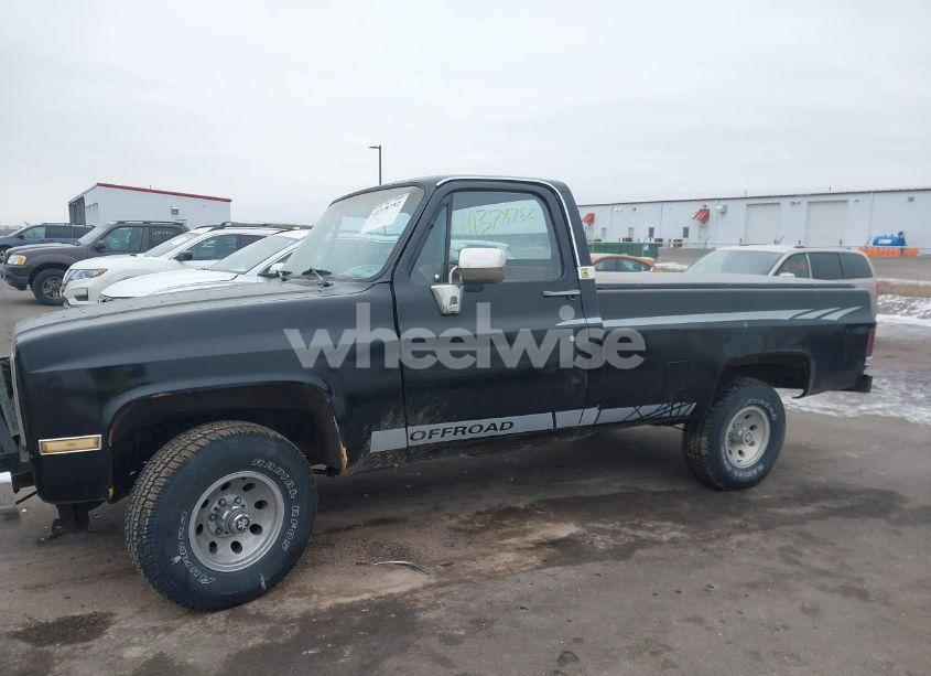 Photo 14 of 1984 Chevrolet K10 (VIN 1GCEK14H3EF353374)