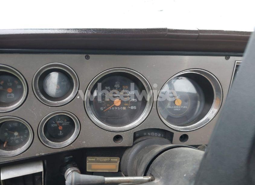 Photo 7 of 1984 Chevrolet K10 (VIN 1GCEK14H3EF353374)