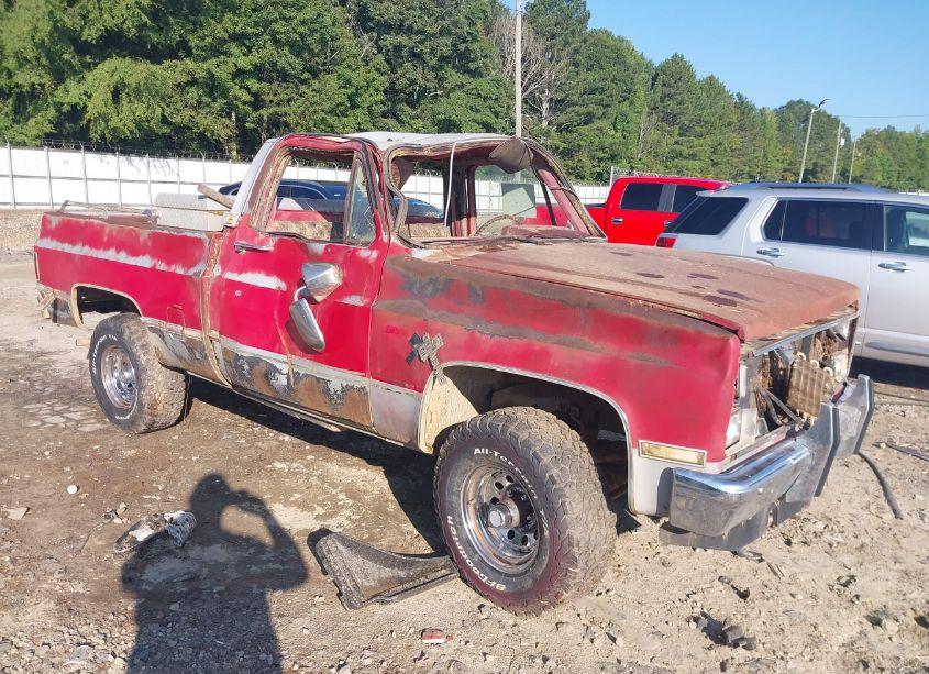 1984 Chevrolet K10 (VIN 1GCEK14H8EF367464) main photo