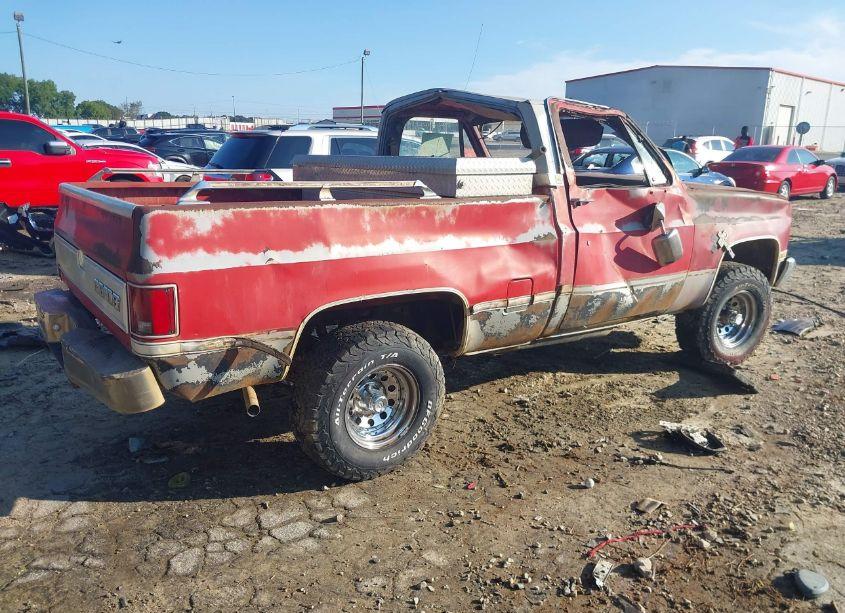 Photo 4 of 1984 Chevrolet K10 (VIN 1GCEK14H8EF367464)