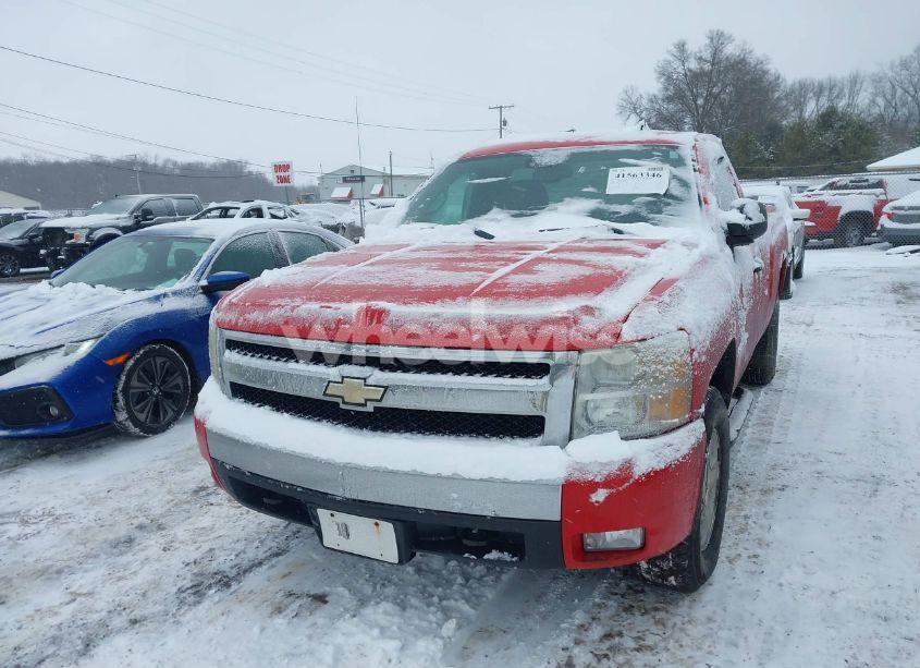 Photo 2 of 2008 Chevrolet Silverado 1500 LT1 (VIN 1GCEK14J08E137351)