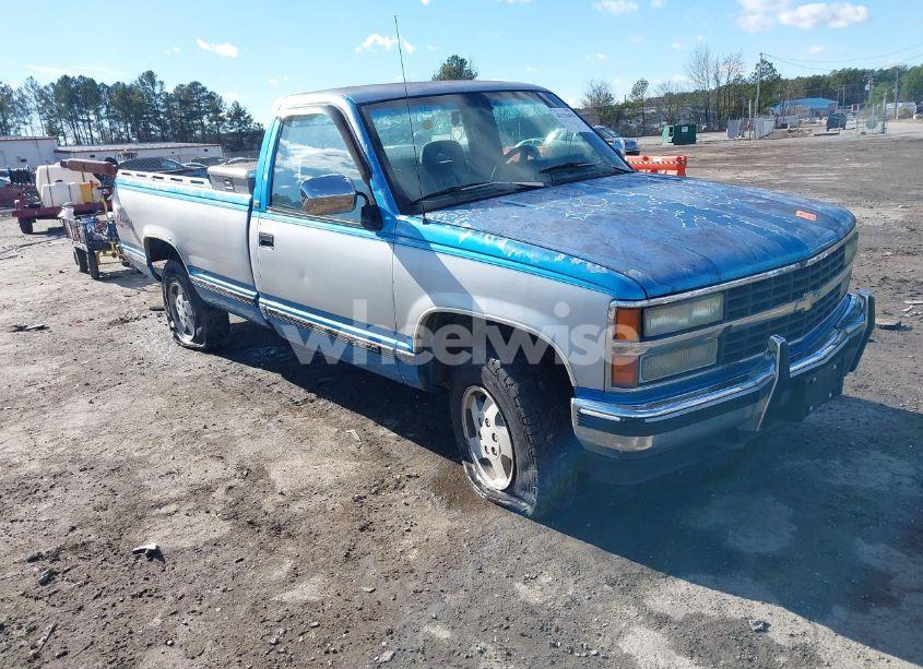 1992 Chevrolet Gmt-400 K1500 (VIN 1GCEK14K3NE213228) main photo