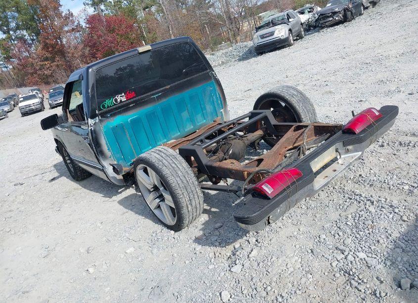 Photo 3 of 1993 Chevrolet Gmt-400 K1500 (VIN 1GCEK14K4PZ160471)