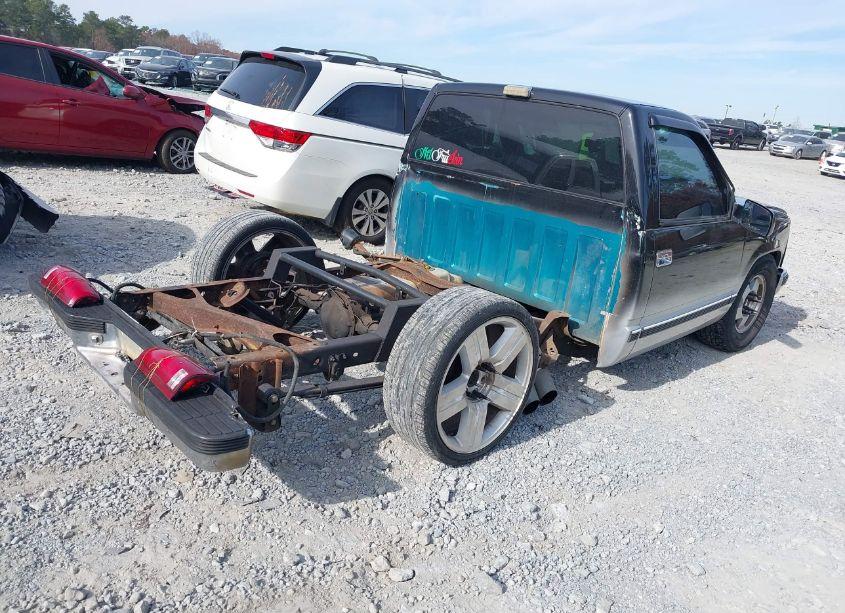 Photo 4 of 1993 Chevrolet Gmt-400 K1500 (VIN 1GCEK14K4PZ160471)