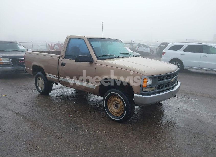 1995 Chevrolet Gmt-400 K1500 (VIN 1GCEK14K4SZ168062) main photo