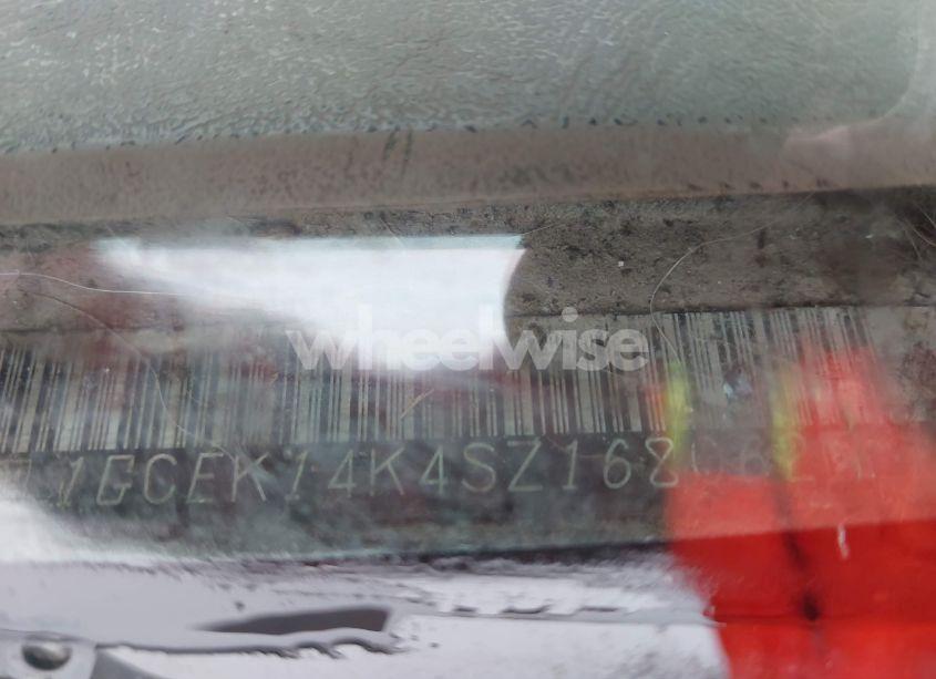 Photo 9 of 1995 Chevrolet Gmt-400 K1500 (VIN 1GCEK14K4SZ168062)