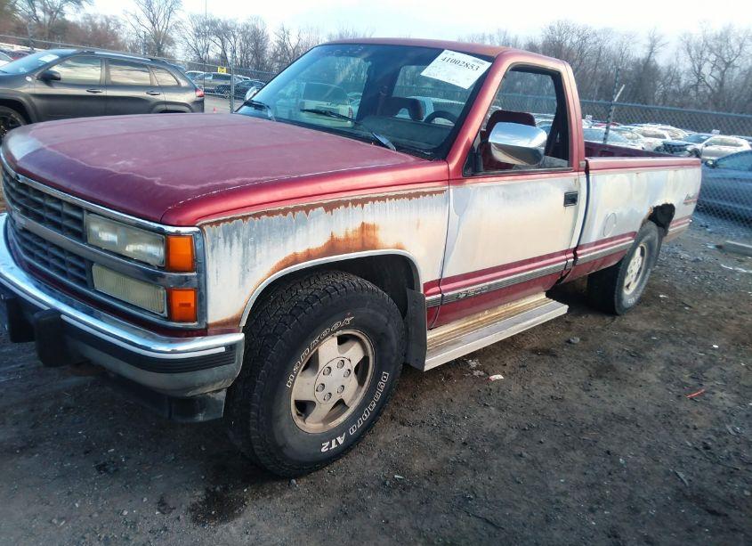 Photo 2 of 1992 Chevrolet Gmt-400 K1500 (VIN 1GCEK14K5NZ167992)