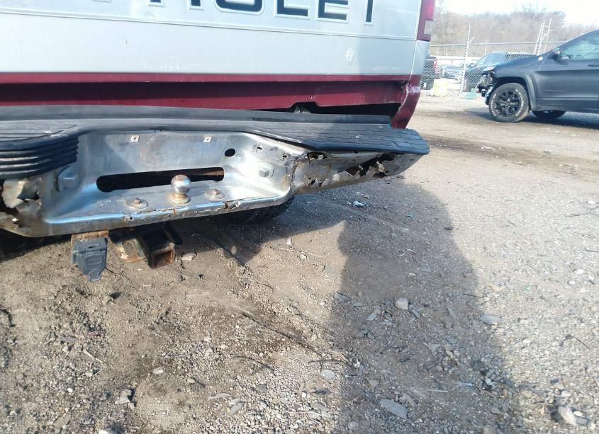 Photo 6 of 1992 Chevrolet Gmt-400 K1500 (VIN 1GCEK14K5NZ167992)