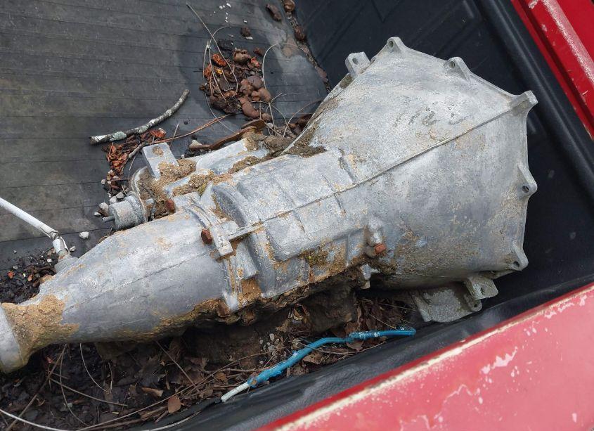 Photo 12 of 1992 Chevrolet Gmt-400 K1500 (VIN 1GCEK14K7NE208047)