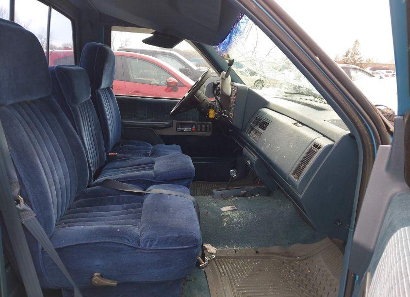 Photo 5 of 1994 Chevrolet Gmt-400 K1500 (VIN 1GCEK14K7RZ269445)
