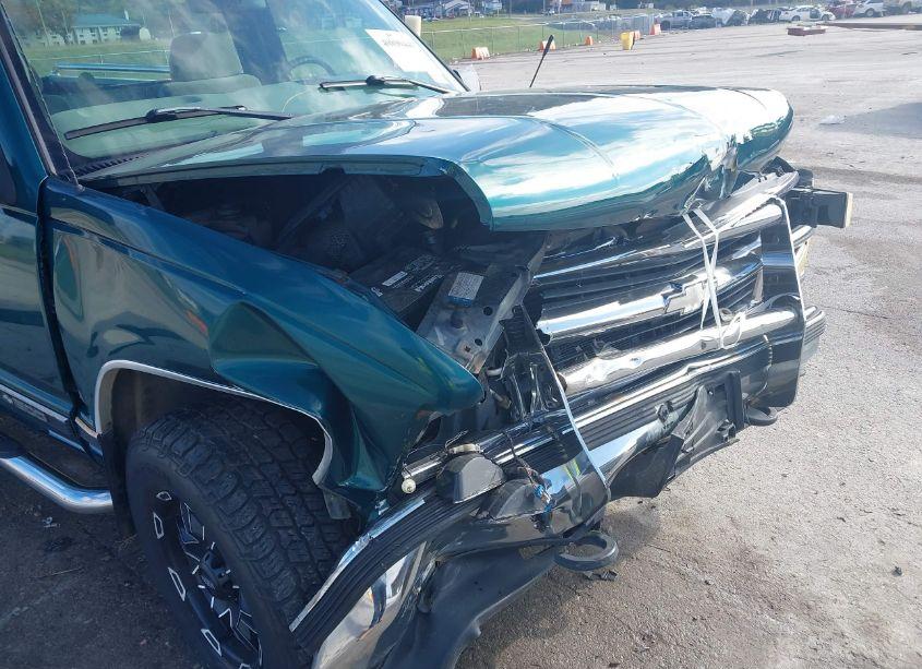 Photo 6 of 1998 Chevrolet K1500 FLEETSIDE (VIN 1GCEK14R3WZ105490)