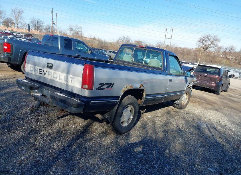 Photo 4 of 1996 Chevrolet Gmt-400 K1500 (VIN 1GCEK14R6TZ188070)