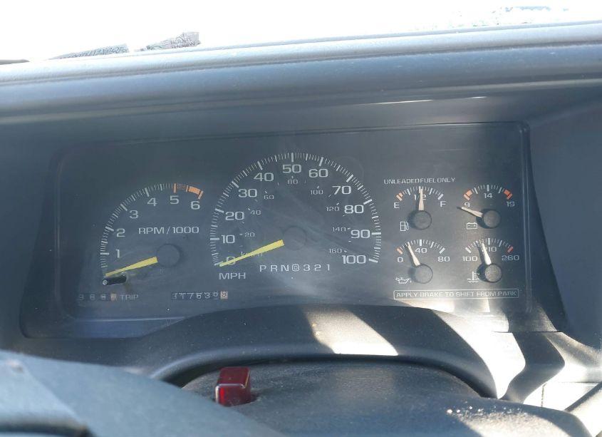Photo 7 of 1996 Chevrolet Gmt-400 K1500 (VIN 1GCEK14R6TZ188070)