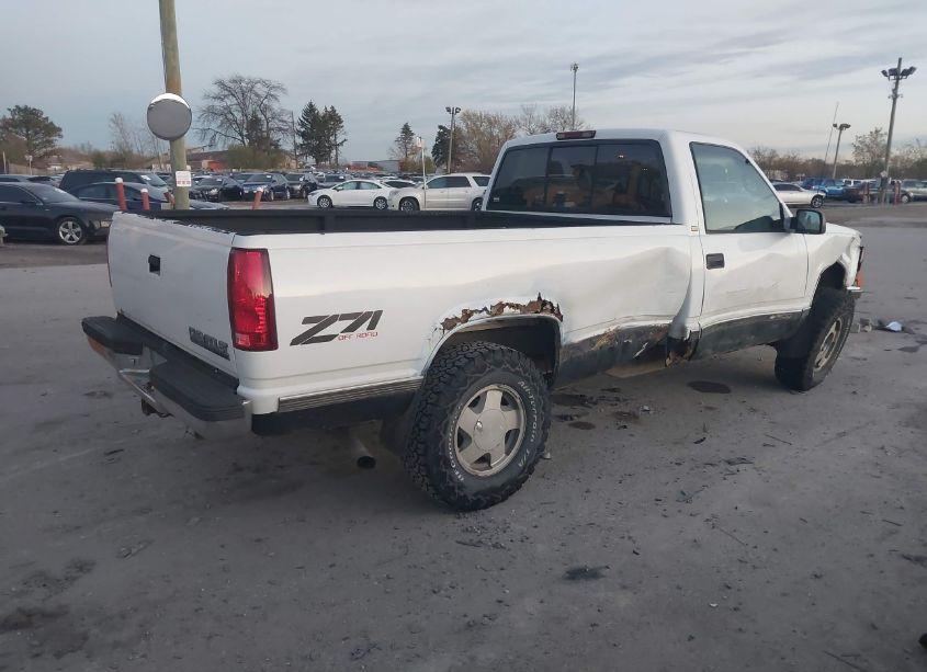 Photo 4 of 1998 Chevrolet K1500 FLEETSIDE (VIN 1GCEK14R9WE224295)