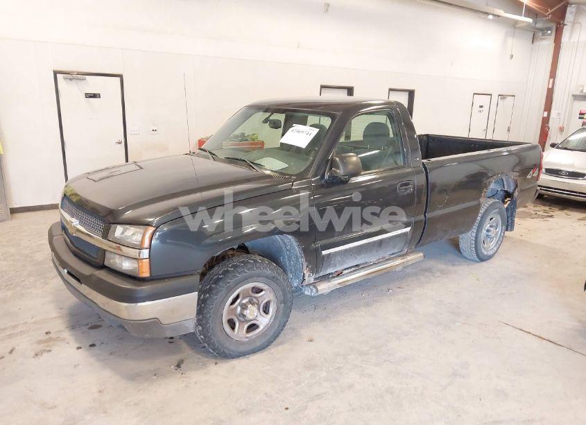 Photo 2 of 2004 Chevrolet Silverado 1500 LS (VIN 1GCEK14T04E225456)