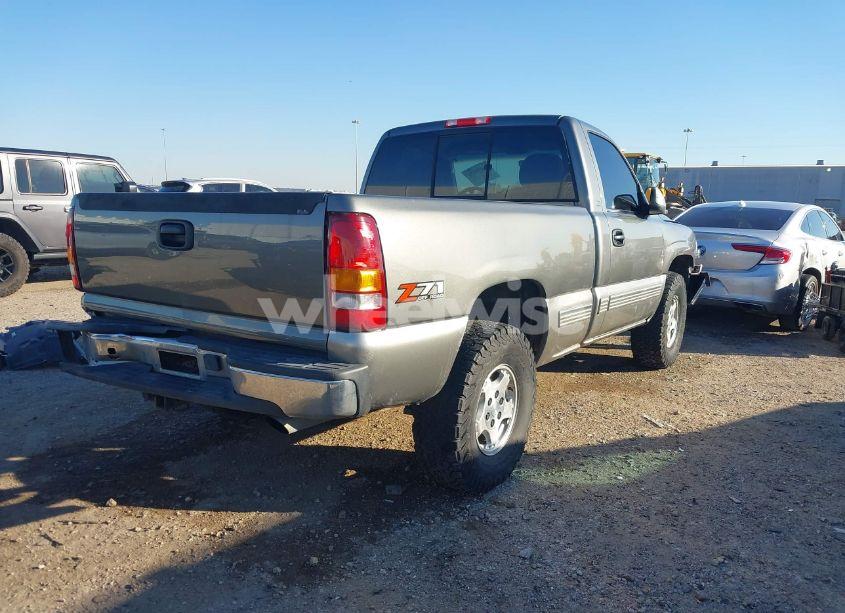 Photo 4 of 2000 Chevrolet Silverado 1500 LS (VIN 1GCEK14T0YZ173115)