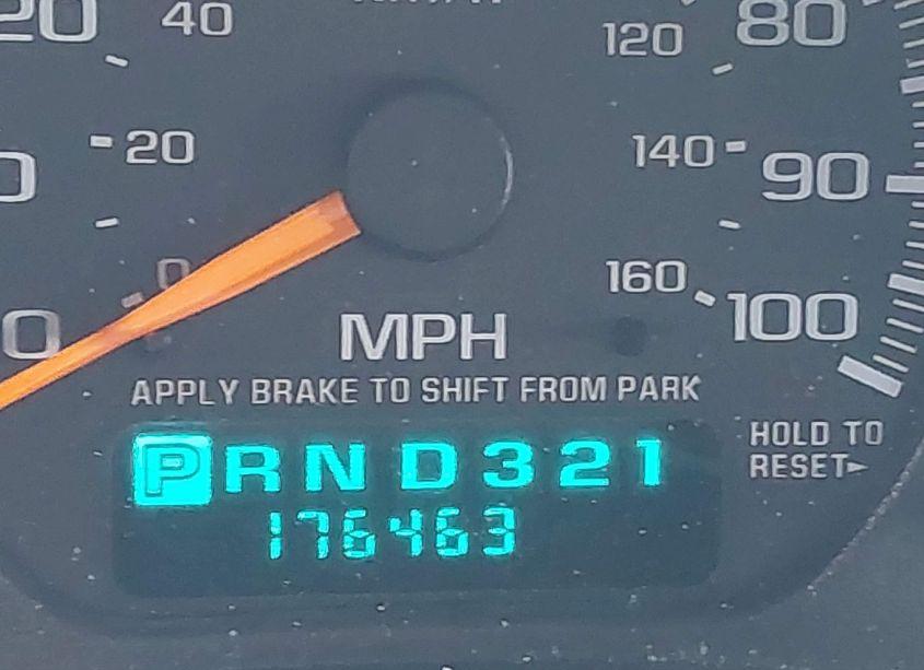 Photo 15 of 2001 Chevrolet Silverado 1500 (VIN 1GCEK14T11Z202420)