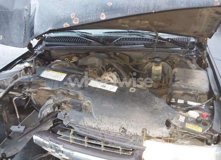 Photo 10 of 2000 Chevrolet Silverado 1500 LS (VIN 1GCEK14T1YZ106541)