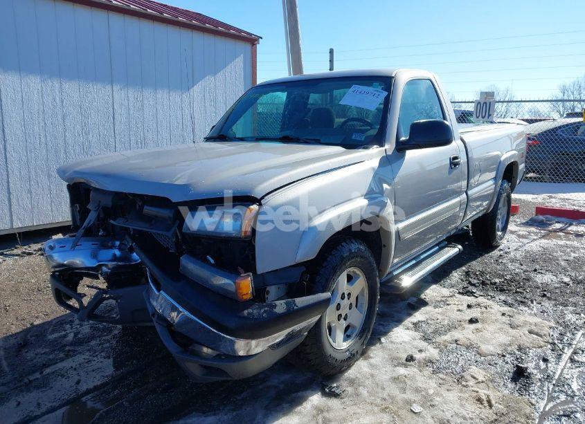 Photo 2 of 2005 Chevrolet Silverado 1500 Z71 (VIN 1GCEK14T25Z305853)