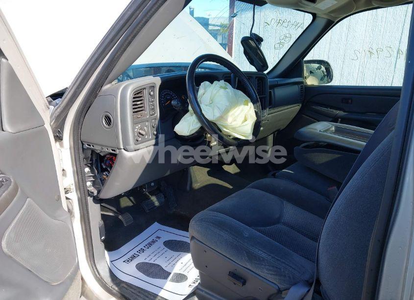 Photo 8 of 2005 Chevrolet Silverado 1500 Z71 (VIN 1GCEK14T25Z305853)